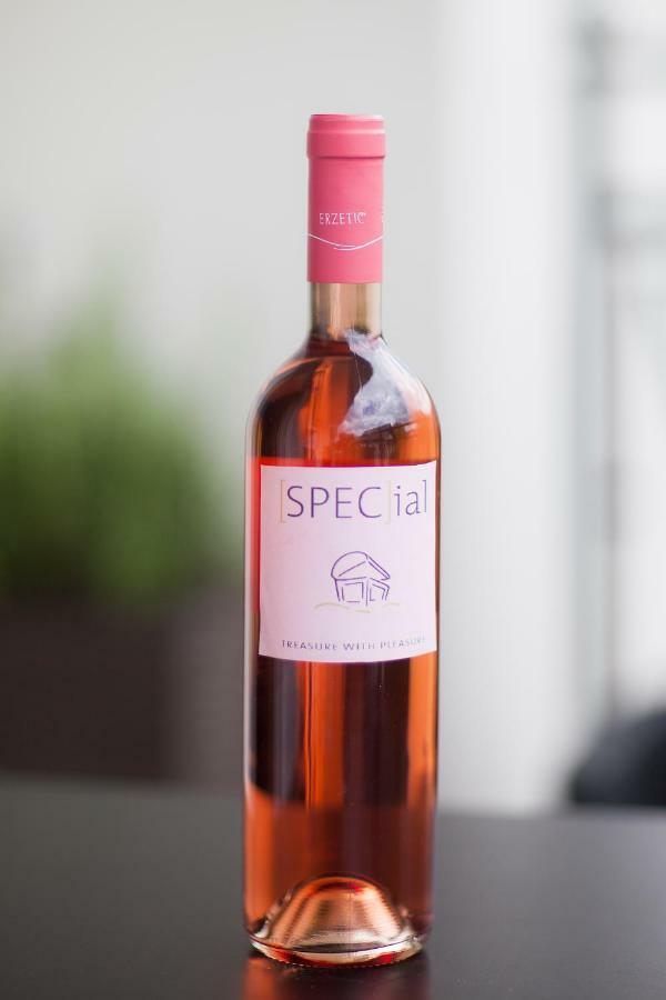 Apartments Special Блед Экстерьер фото